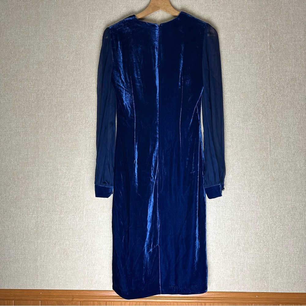 Sachin & Babi Noir Collection Velvet Long Sleeve Brinker Cocktail Dress Size 2 - Picture 2 of 6